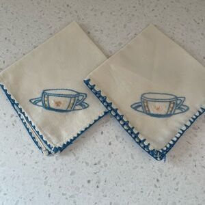 Vintage Embroidered Napkins Tea Cup Design Set of 2 Granny Cottage